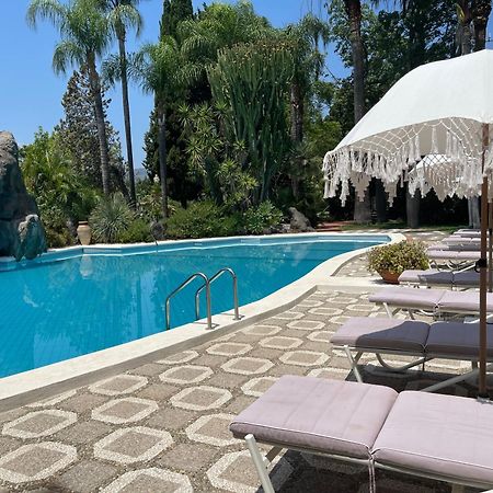 B&B La Villa Джардини-Наксос Экстерьер фото