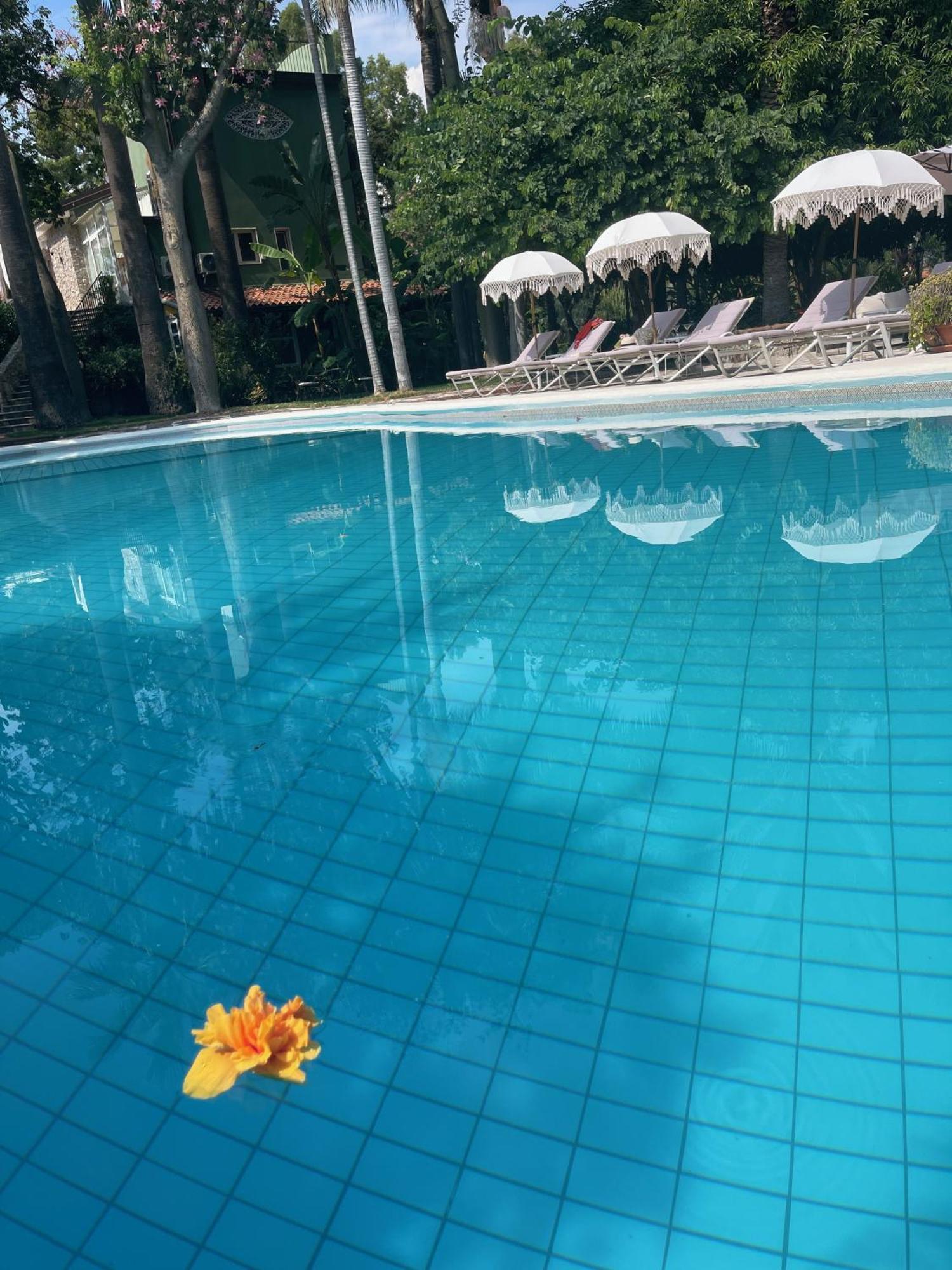 B&B La Villa Джардини-Наксос Экстерьер фото
